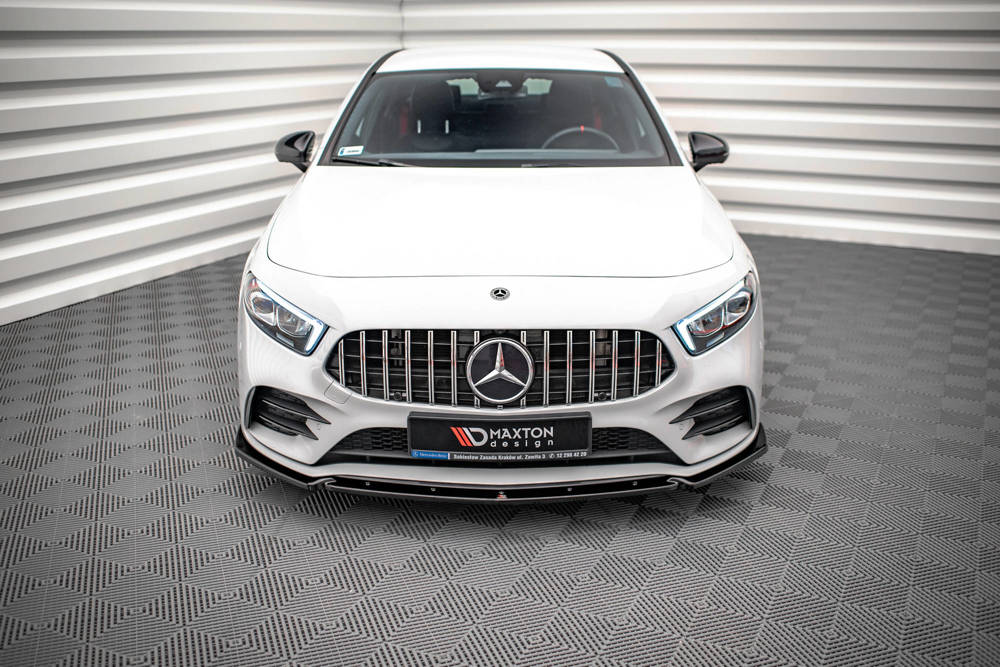 Voorspoiler V.4 Mercedes A Klasse W177 A35 AMG/AMG Line Glans Zwart