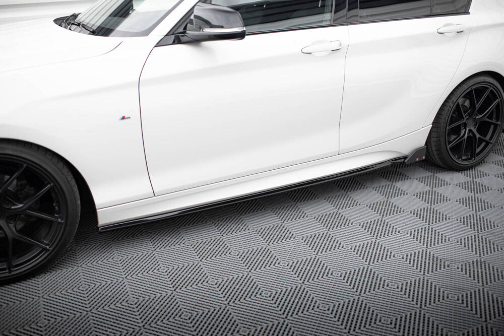 Zijskirts V.4 + Flaps BMW 1 M-pack / M140i F20 Facelift