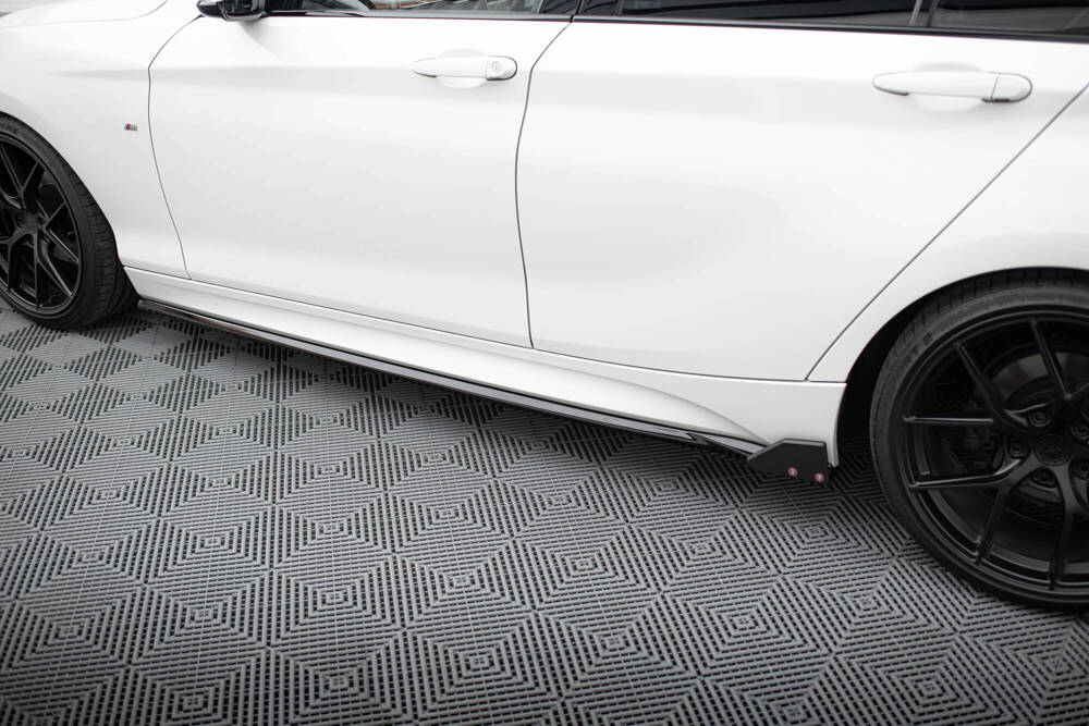 Zijskirts V.4 + Flaps BMW 1 M-pack / M140i F20 Facelift