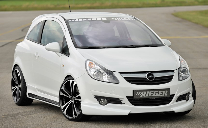 Zijskirts Opel Corsa D Rieger met opening