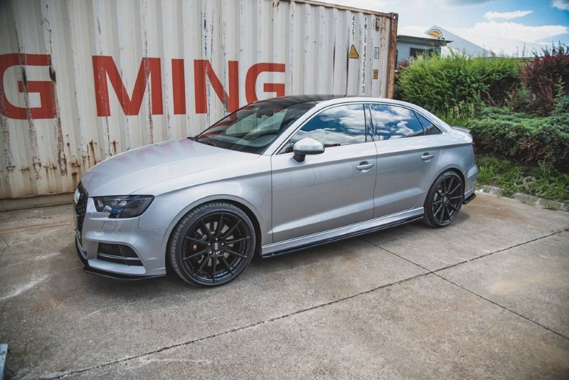 Zijskirts Diffuser V.2 Audi S3 / A3 S-Line Sedan 8V Facelift Glanzend zwart