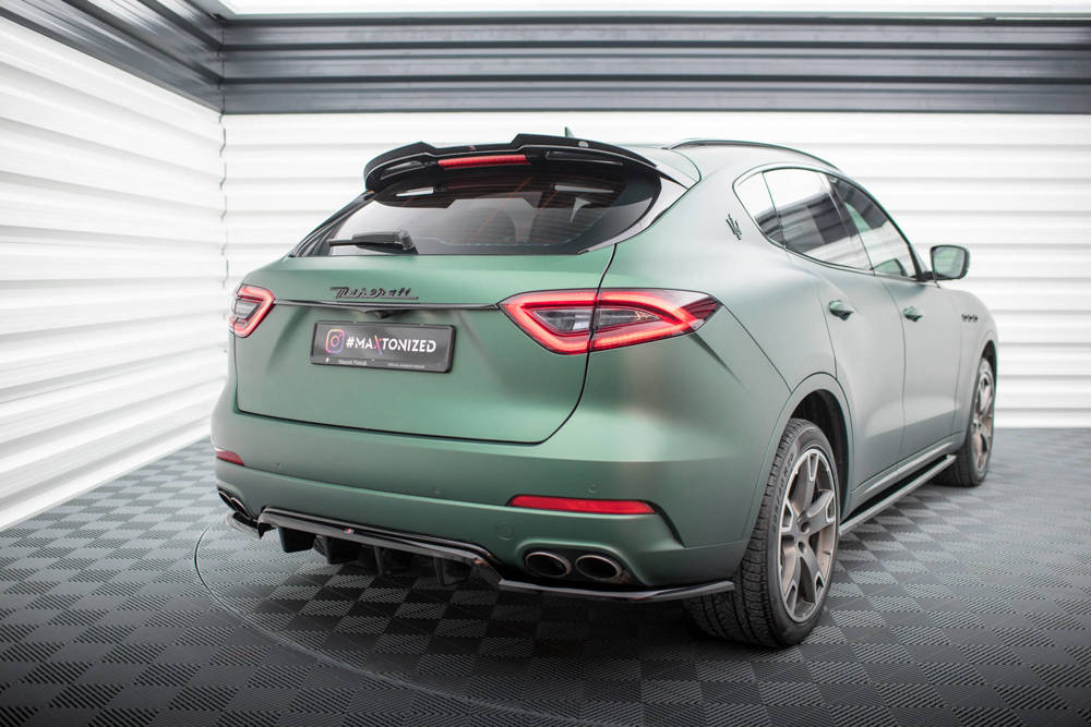Diffuser Maserati Levante Maxton Glans Zwart