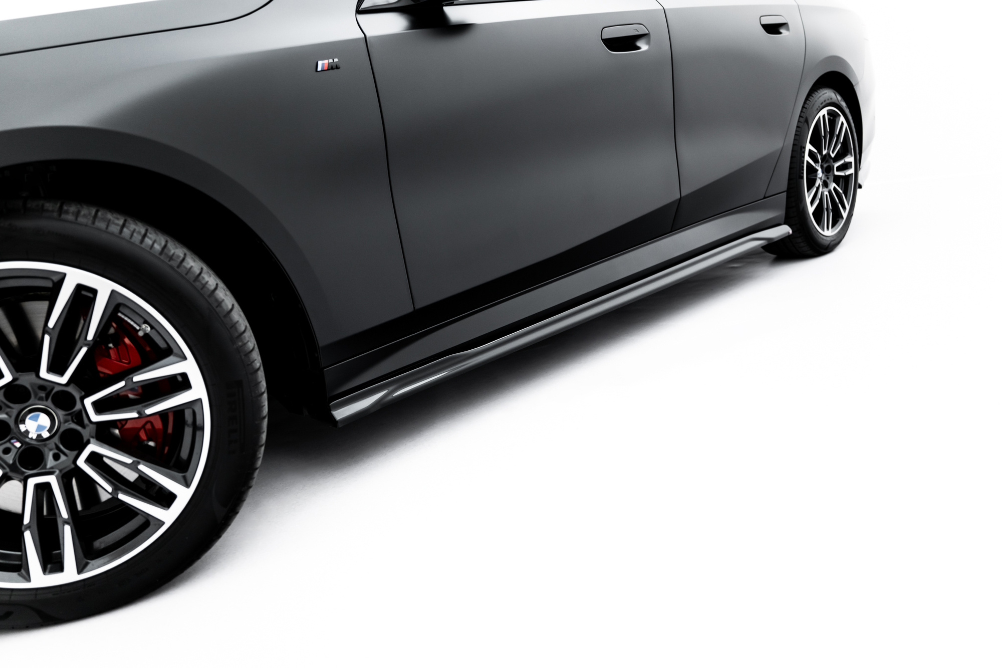 Bodykit BMW 5-serie G60 M-Pack Maxton Glanzend zwart V.1