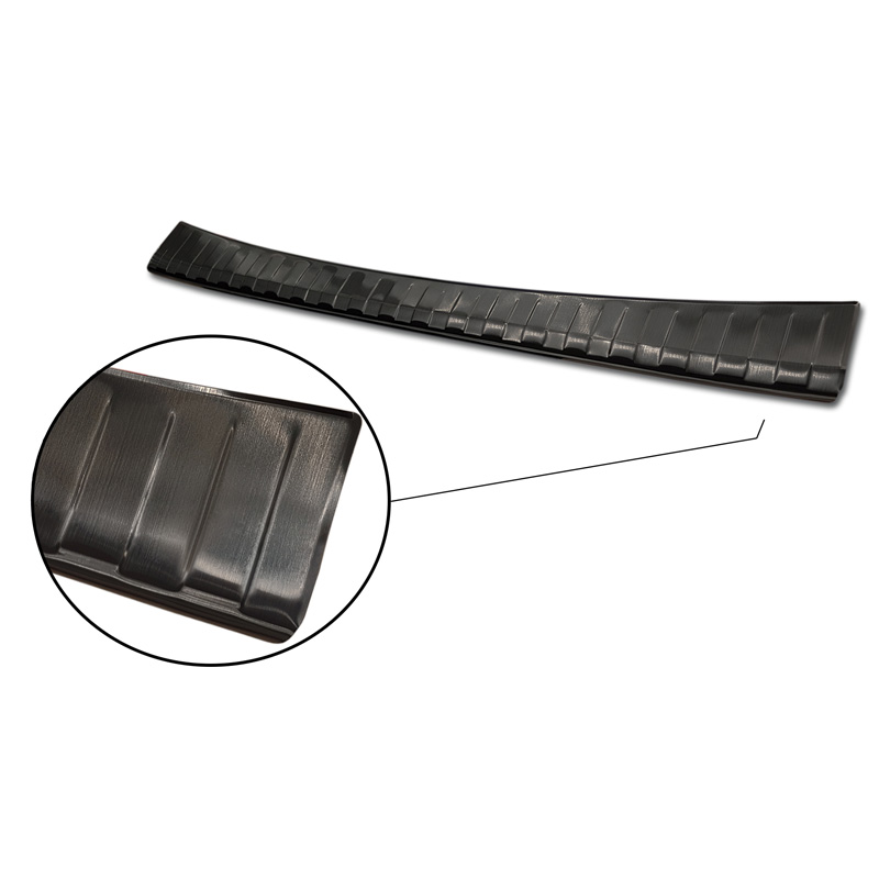 Zwart RVS Achterbumperprotector  Toyota Yaris IV Hatchback 5-deurs 2020-2024 & Facelift 2024- excl. GR 'Ribs'