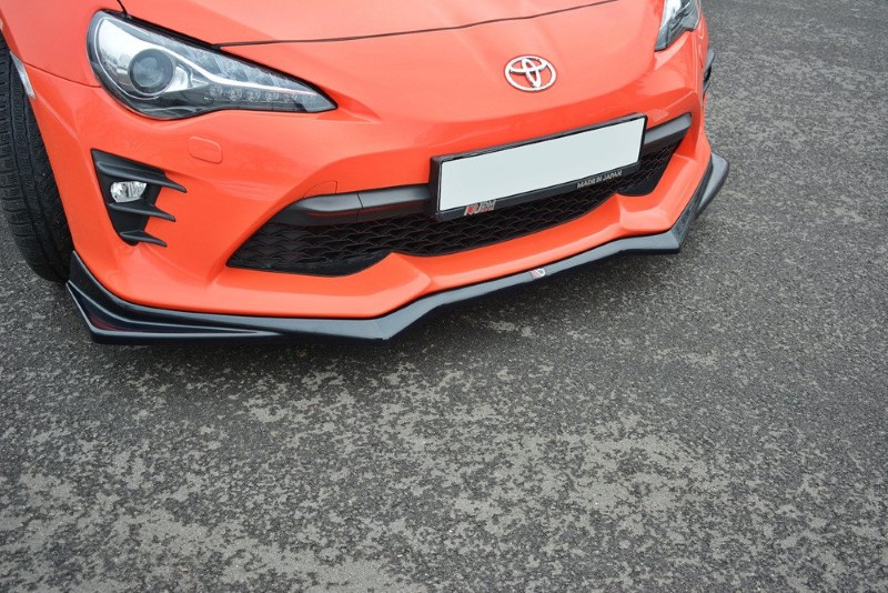 Voorspoiler Toyota GT86 FACELIFT Glans zwart V.2