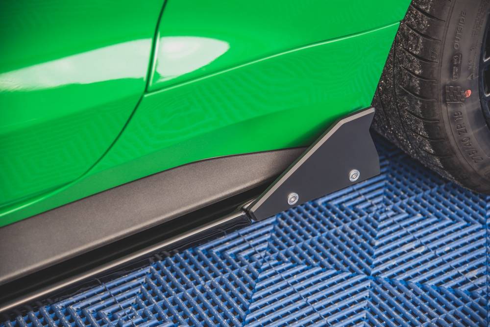 Zijskirts met Canards Ford Mustang GT MK5 FL Maxton Glans Zwart