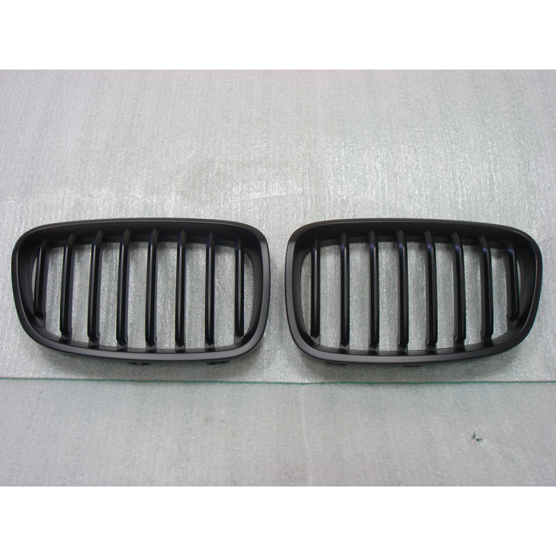 Matzwarte Grills  BMW 1-Serie F20/F21 2011-2015
