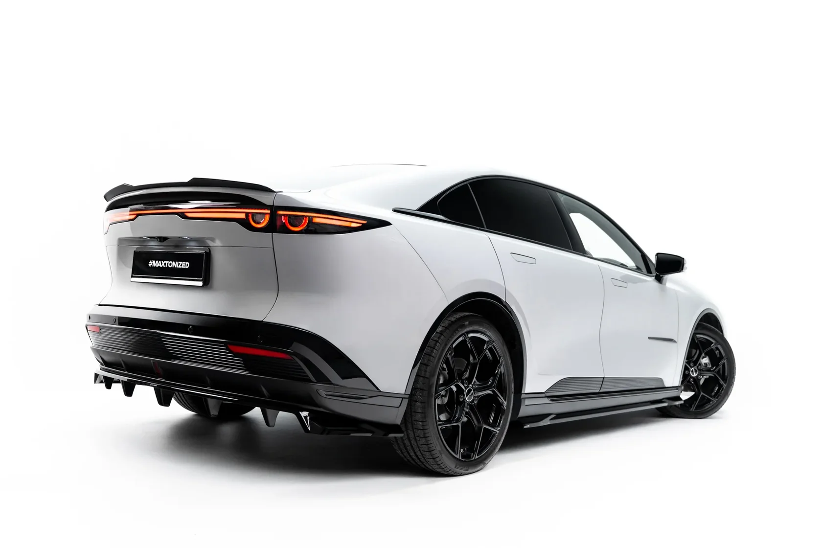 Spoiler Cap passend voor Mazda 6e Mk1 Glans Zwart – Maxton Design