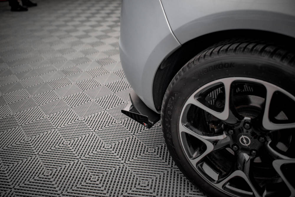 Street Pro Diffuser met Canards Opel Astra J GTC OPC-Line Maxton