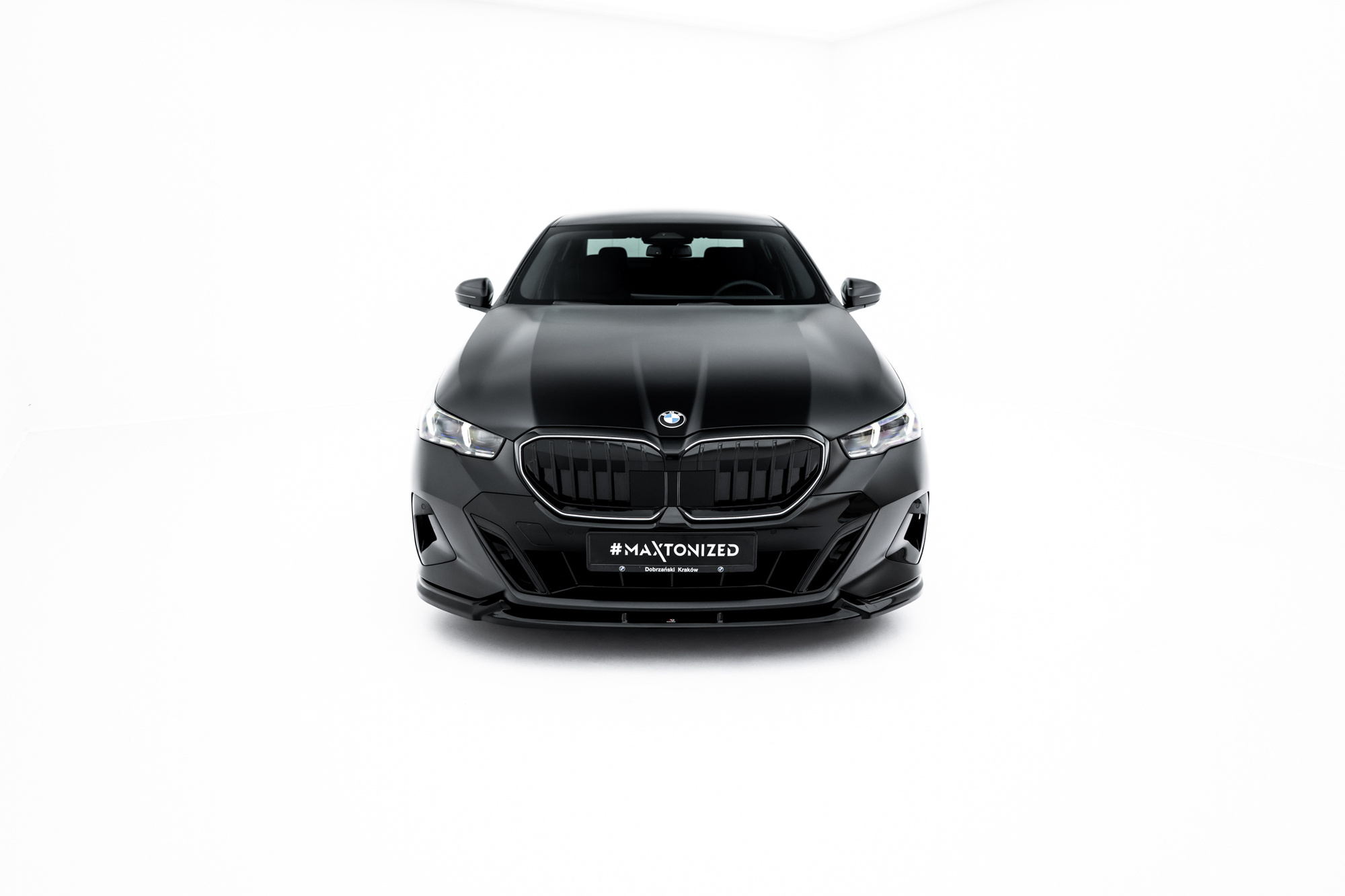 Bodykit BMW 5-serie G60 M-Pack Maxton Glanzend zwart V.1