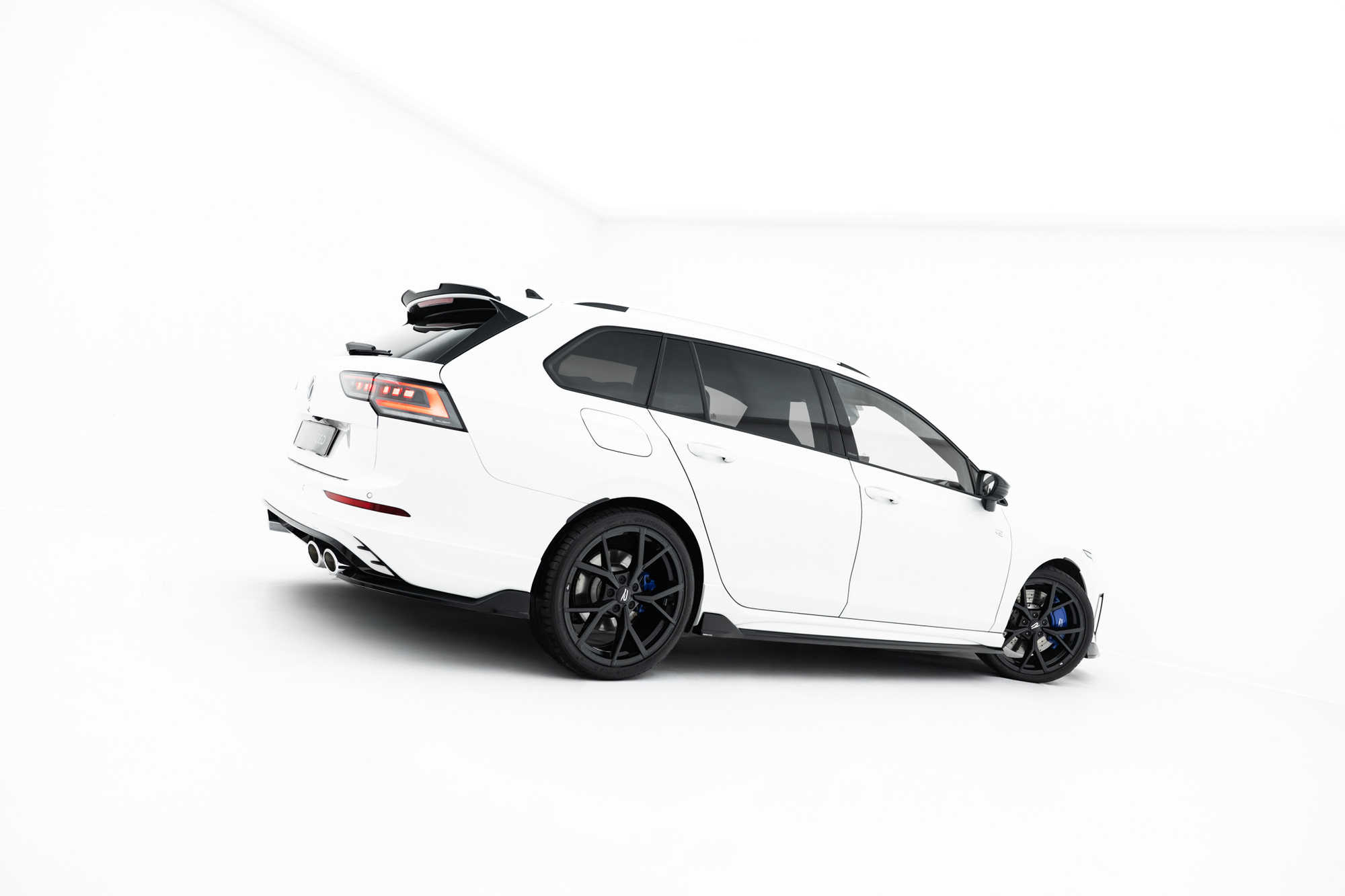 Zijskirts Volkswagen Golf R Variant Mk8 / Mk8 Facelift Maxton Design 2020 – 2025