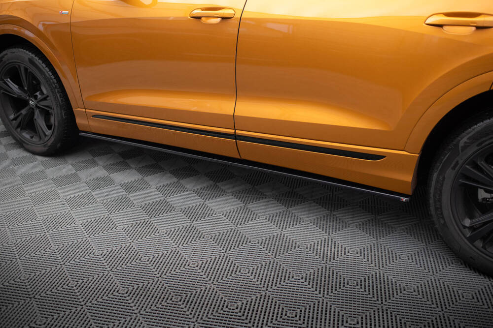 Zijskirts Audi Q8 S-Line / SQ8 Maxton Glans Zwart