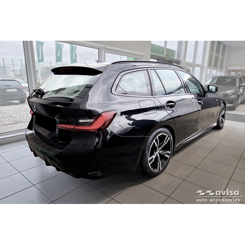Matzwart RVS Achterbumperprotector  BMW 3 Serie Touring (G21) Facelift 2022- met M-Pakket 'Ribs'