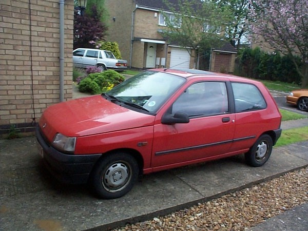 Pipercross Renault Clio Mk1 1.2 / 1.4 SPi 3 Bolts in air box lid