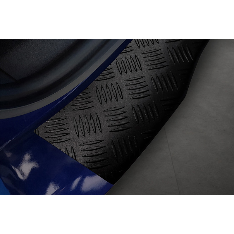 Matzwart Aluminium Achterbumperprotector  Ford Tourneo Courier/Transit Courier 2014- 'Riffled Plate'