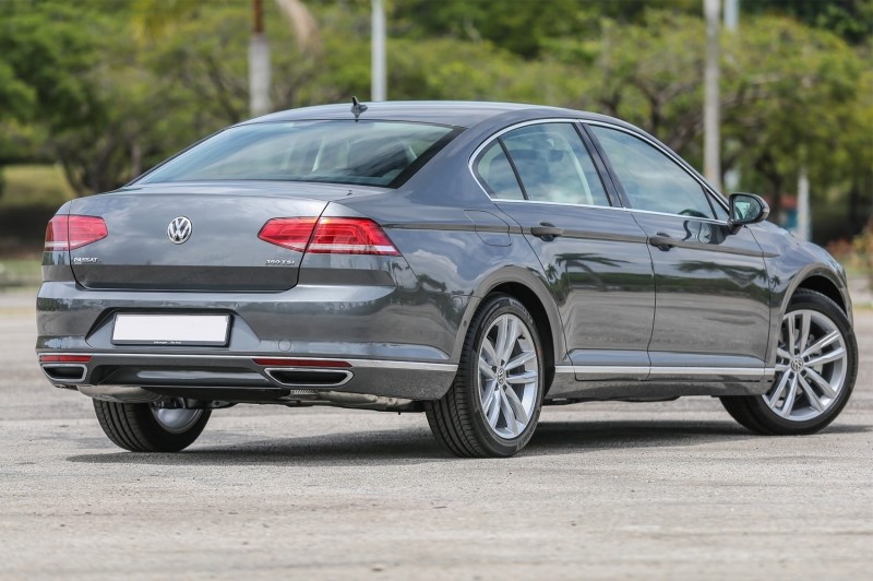 Diffuser VW Passat B8 R Line Look