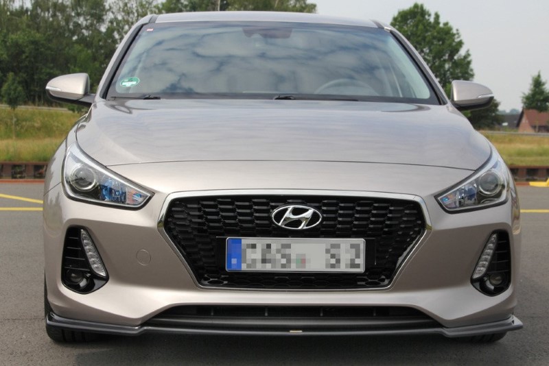 Voorspoiler Hyundai i30 MK3 Hatchback V.1 Glanzend Zwart