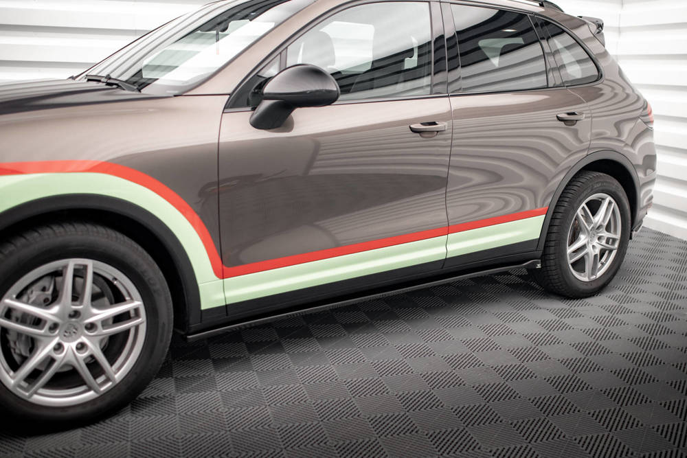 Zijskirts Porsche Cayenne MK2 Maxton Glans Zwart