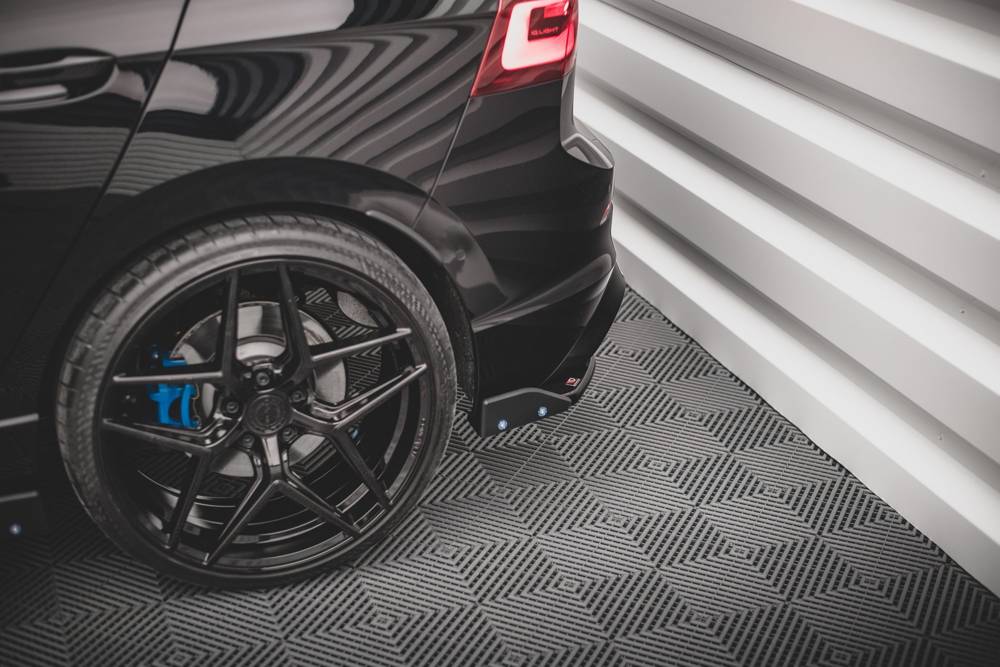 Zijdiffuser met Canards V.2 Volkswagen Golf 8 R Maxton Glans Zwart