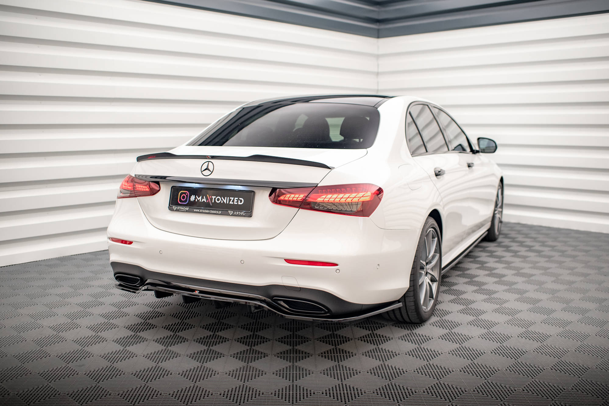 Bodykit Mercedes-Benz E AMG-Line Sedan W213 Facelift (2021–2023)