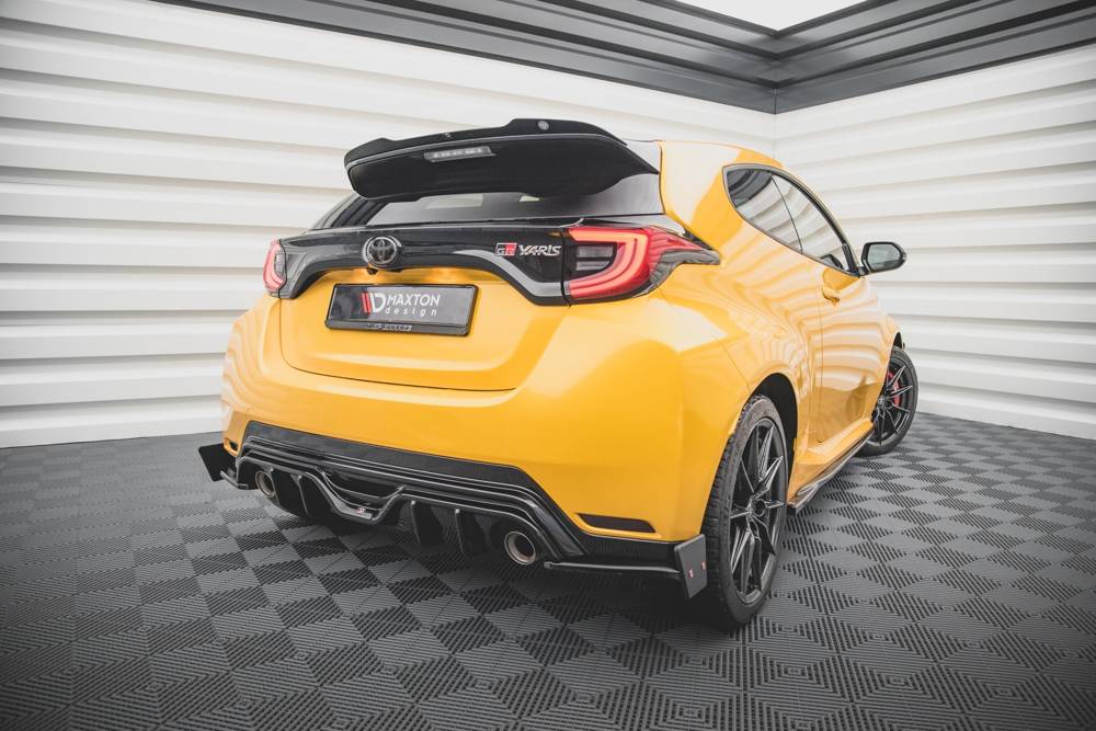 Zijdiffuser met Canards Toyota GR Yaris MK4 Maxton Glans Zwart
