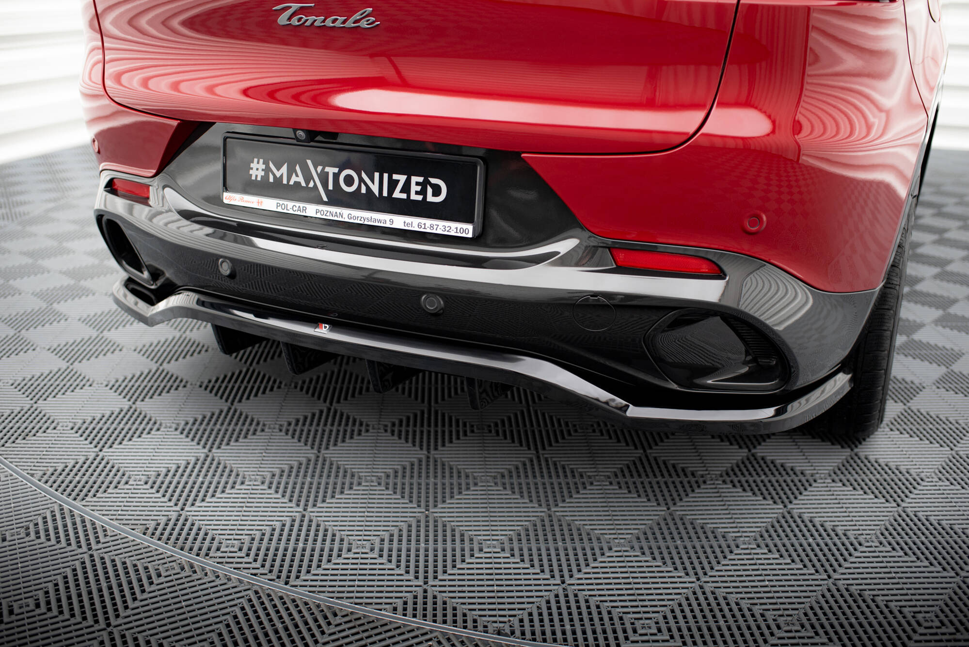 Bodykit Alfa Romeo Tonale MK1 Maxton Glanzend zwart