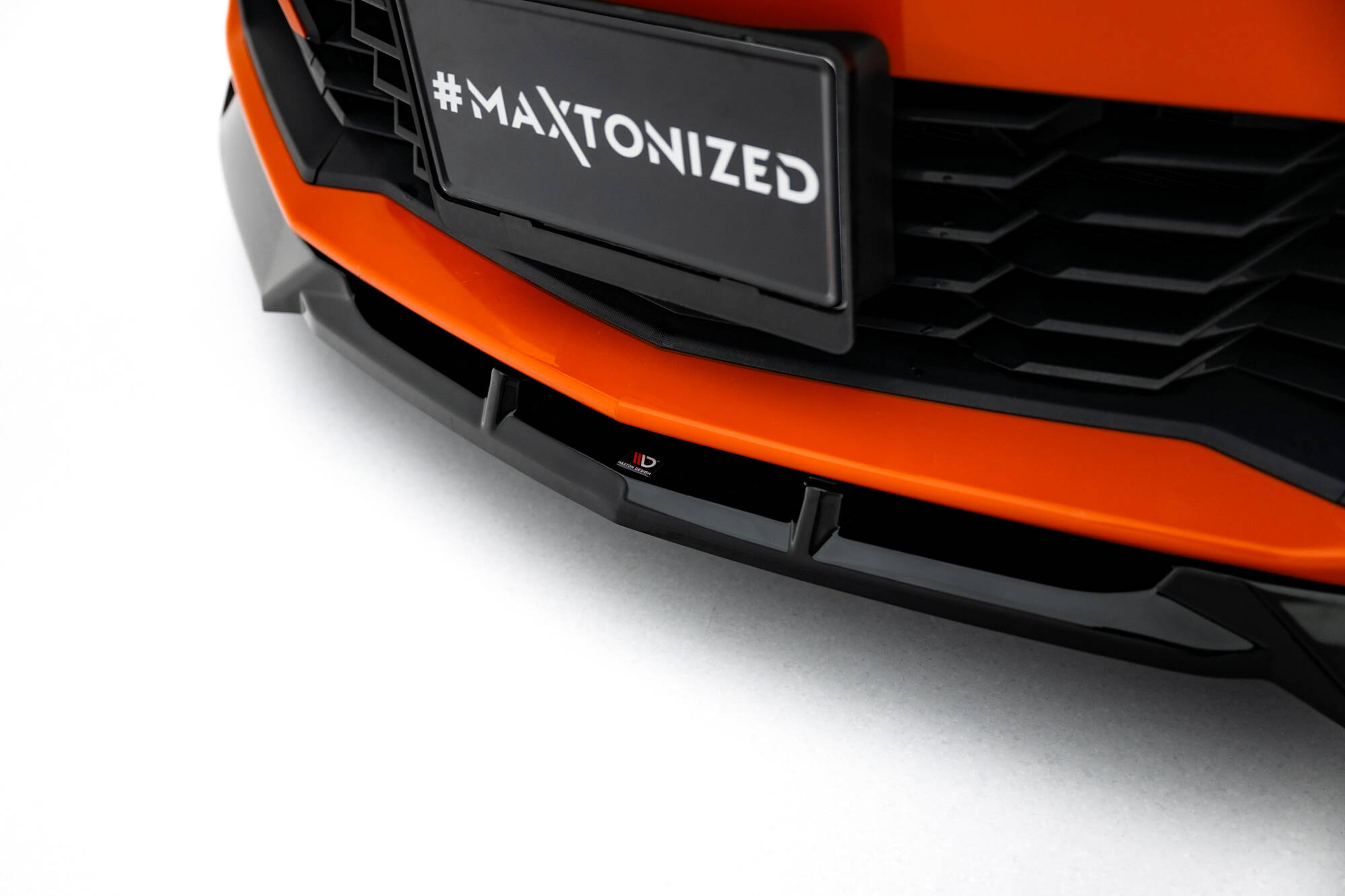 Voorspoiler V.2 Chevrolet Camaro SS MK6 Facelift Maxton Glanzend zwart