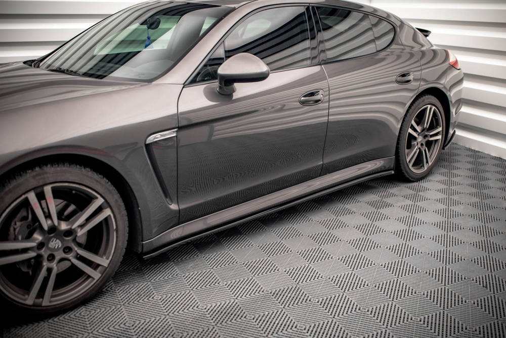 Zijskirts V.1 Porsche Panamera 970 Maxton Glans Zwart