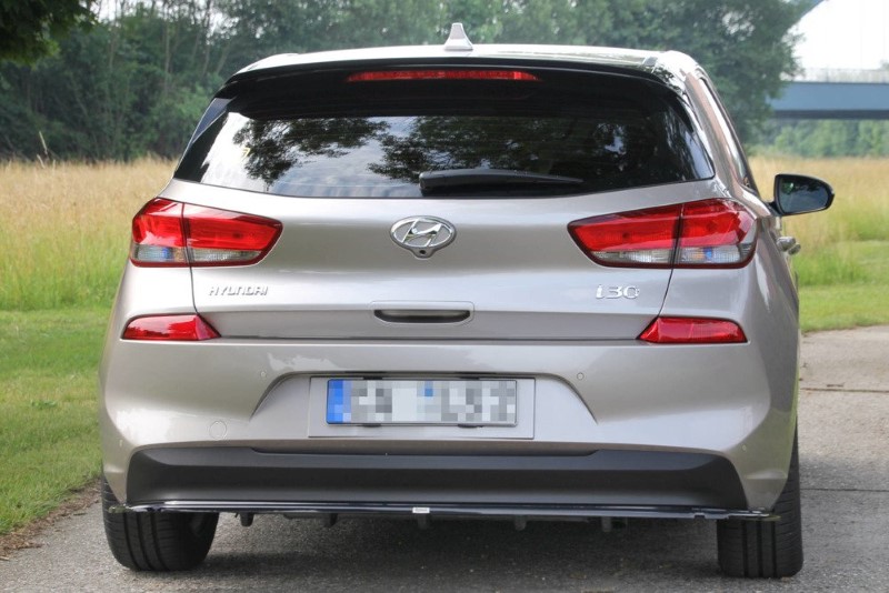 Centrale Achterspoiler Hyundai i30 MK3 Hatchback (Met verticale Bars) Glanzend Zwart
