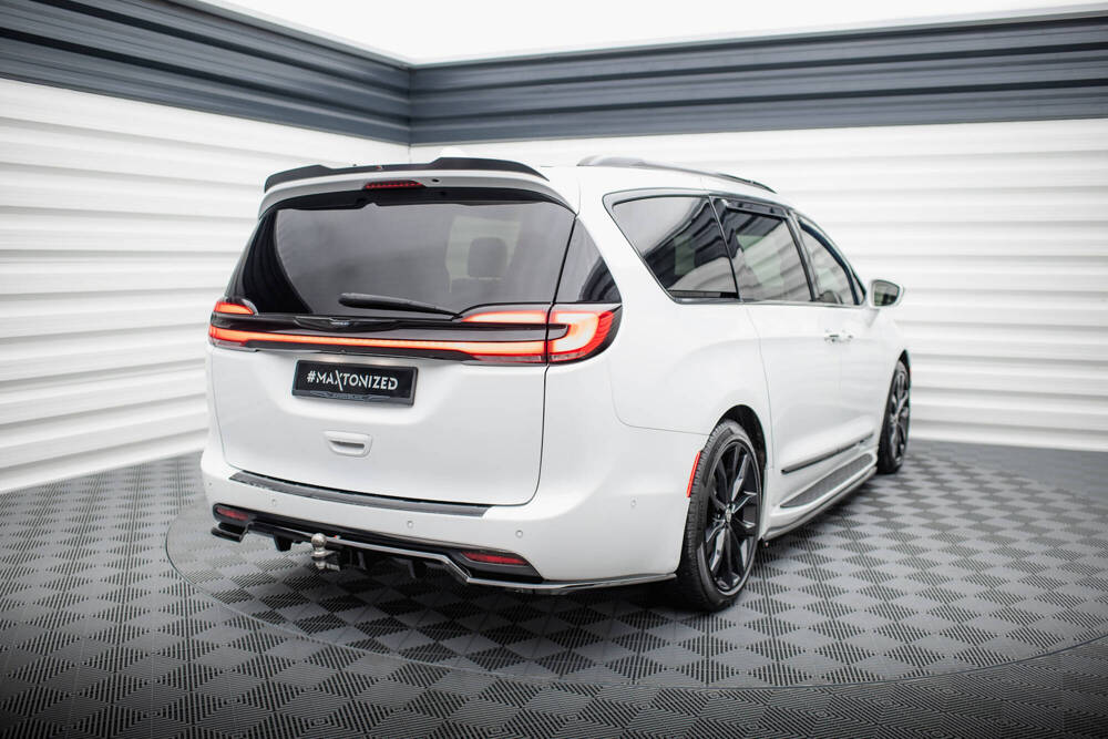 Diffusor Chrysler Pacifica FL Maxton Glans Zwart