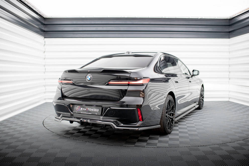 Diffuser BMW 7 Serie G70 M Pakket Maxton Glans Zwart
