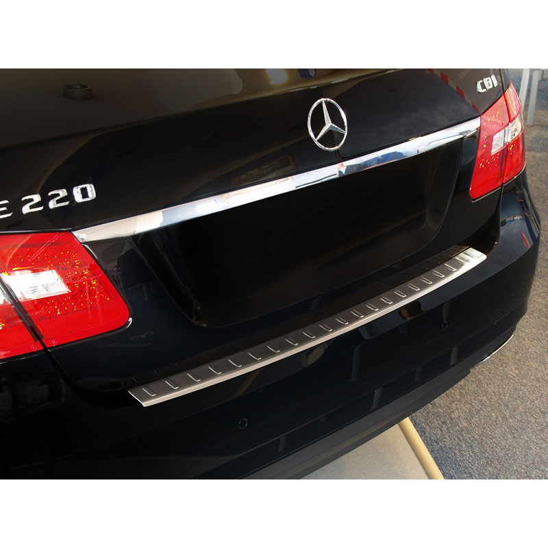 RVS Achterbumperprotector  Mercedes E-Klasse W212 Sedan 2009-2013 incl. AMG 'Ribs'