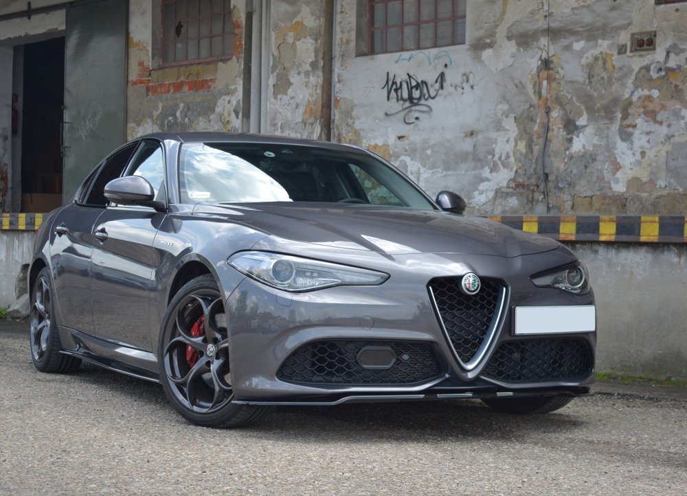 Voorspoiler V.1 Alfa Romeo Giulia Veloce Maxton Glans Zwart
