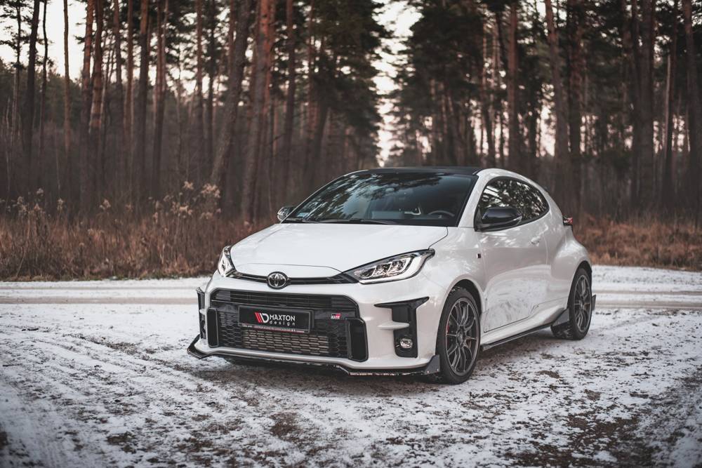 Voorspoiler met Canards V.3 Toyota GR Yaris MK4 Maxton Glans Zwart