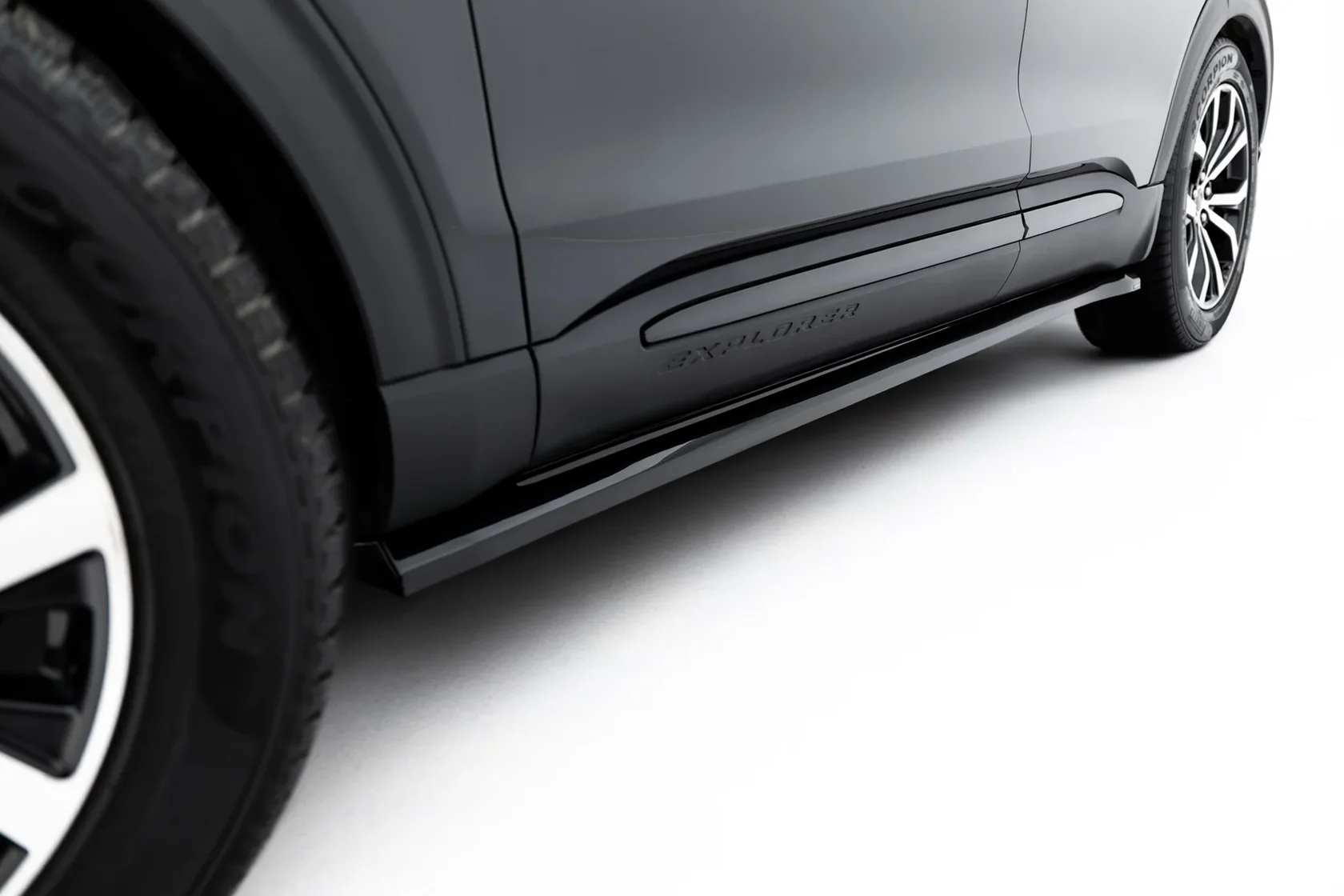 Bodykit passend voor Ford Explorer ST Mk6 Glans Zwart – Maxton Design