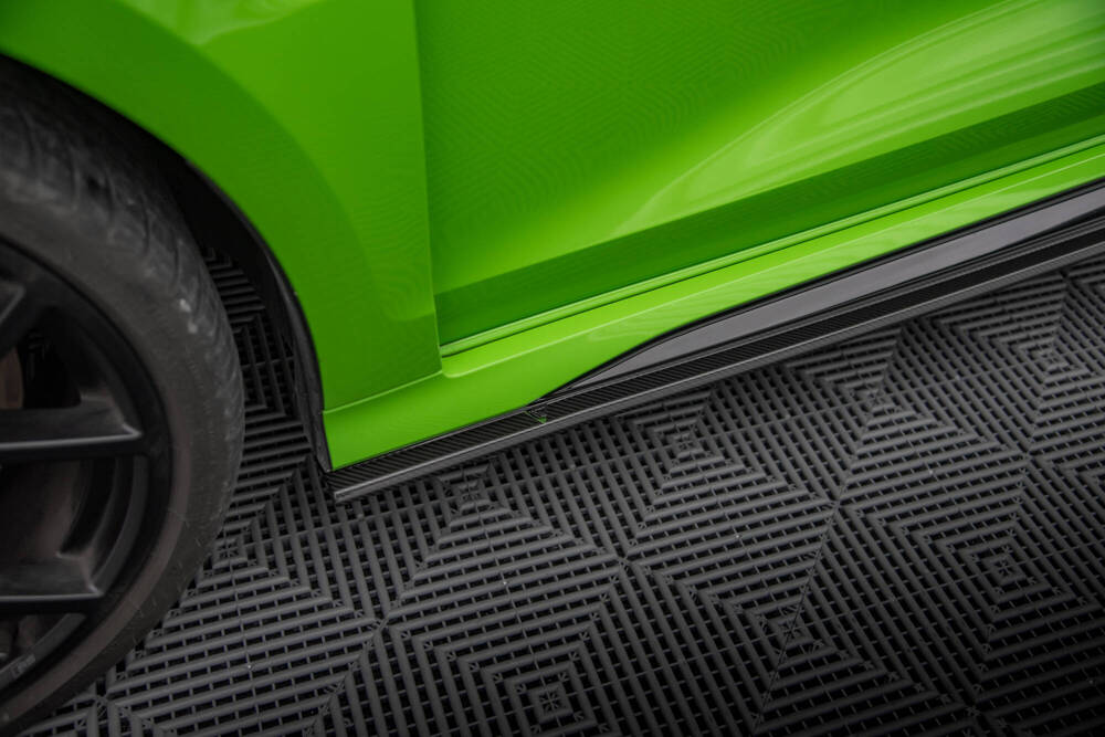 Zijskirts Audi RS3 8Y Limousine Maxton Carbon
