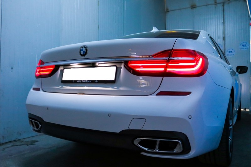 M-Pakket bodykit BMW 7 Series G12 (2015-02.2019) M-tech M-Technik Sport Design