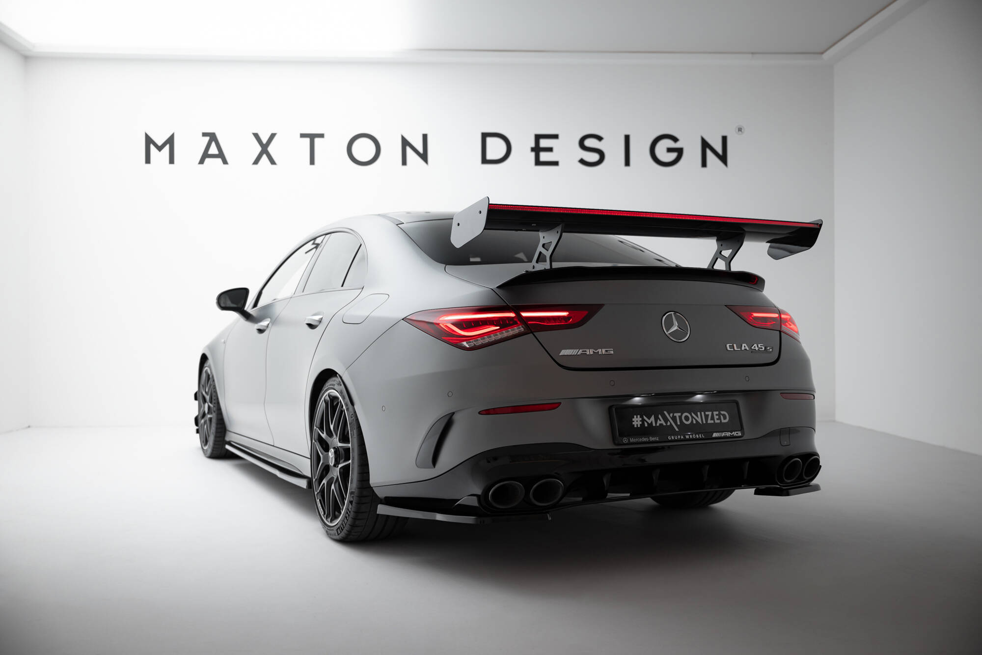 Carbon Spoiler + LED Mercedes-Benz CLA Coupe C118 Maxton