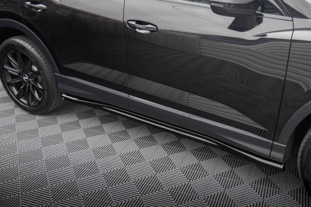 Zijskirts Audi Q3 Sportback F3 Maxton Glans Zwart
