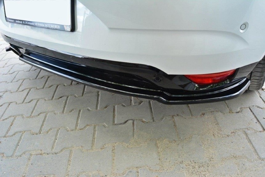 Achter skirt Renault Megane 4 Hatchback Maxton Design glans zwart
