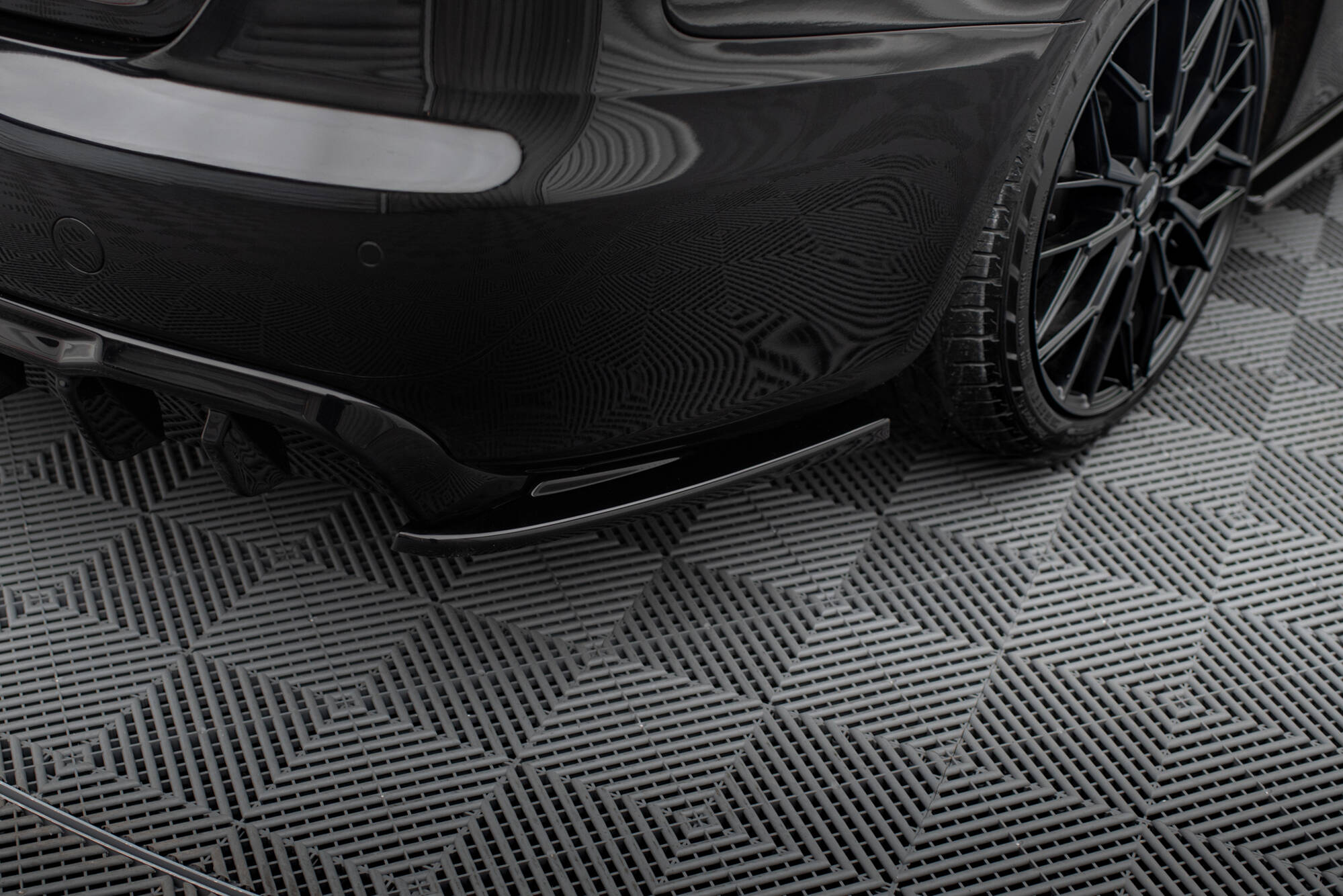 Achterzij Spoilers V.2 Audi A4 B8 Maxton Glanzend zwart