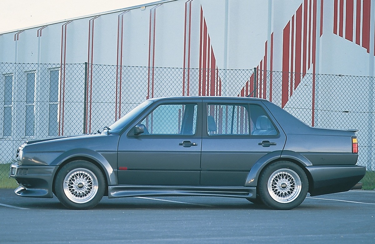 Voorschermen Breedversie l VW Golf II Polyester Rieger