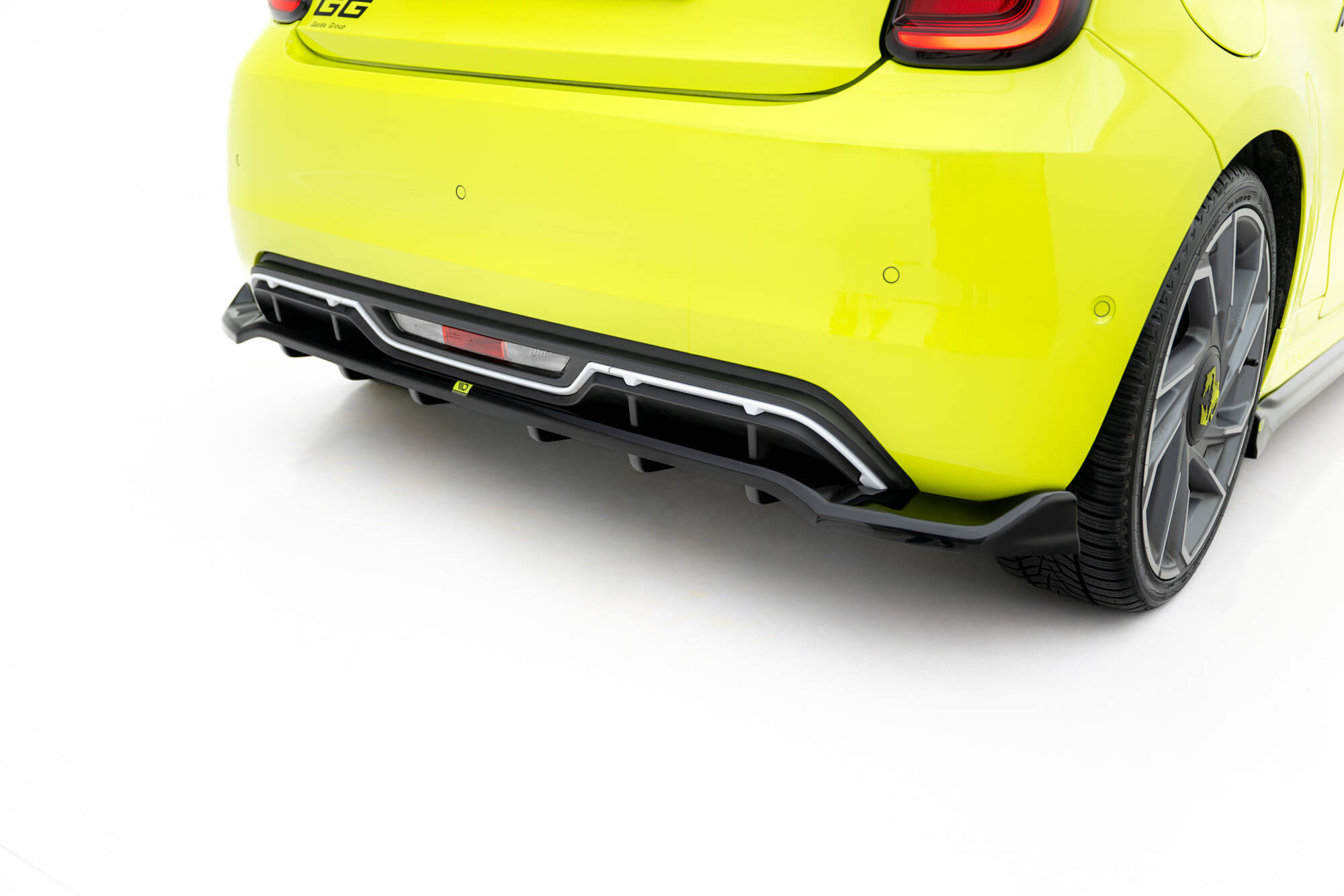 Achter Diffuser Abarth 500e Maxton Glanzend zwart