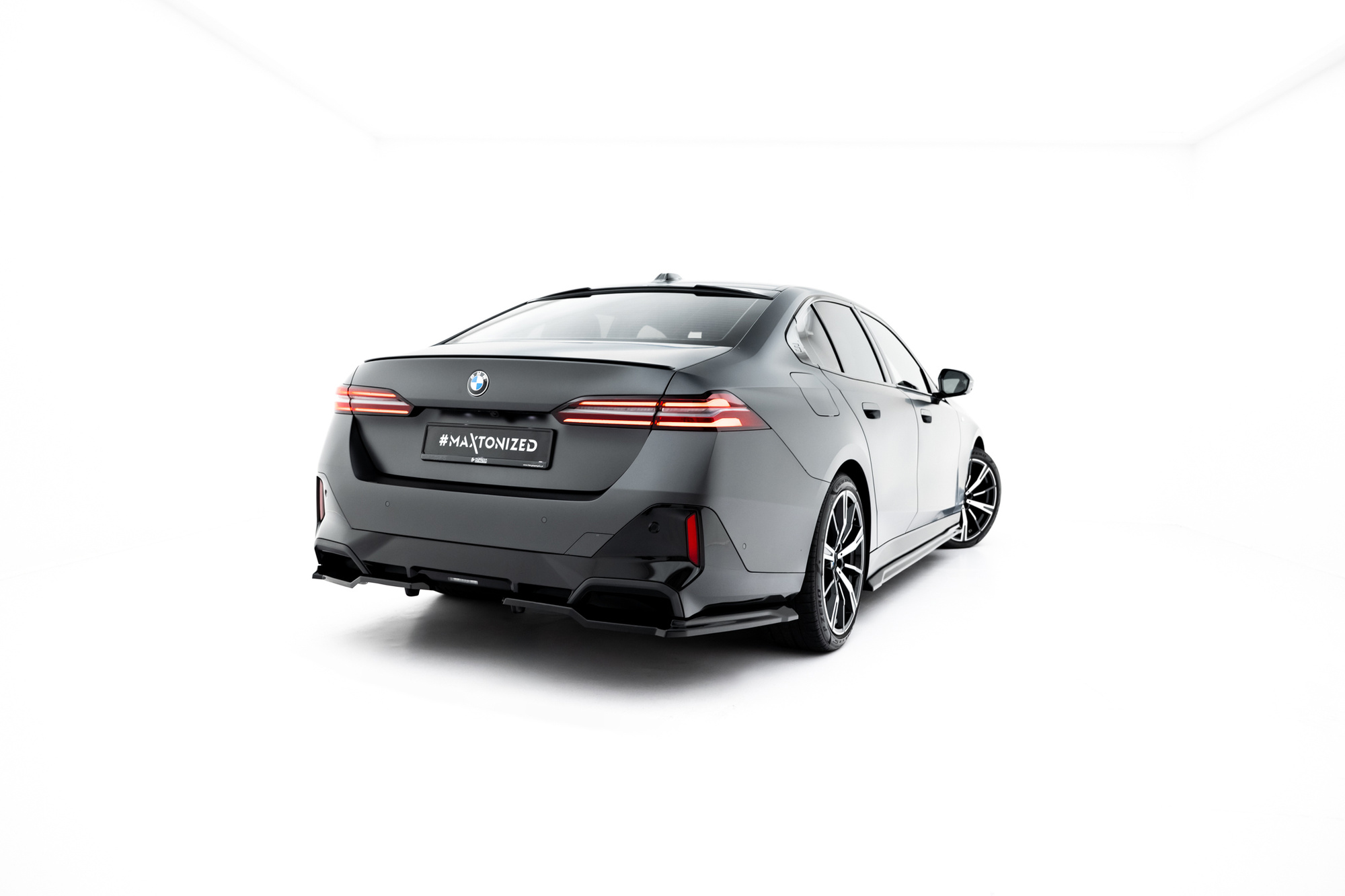 Achterdiffuser BMW 5 / i5 M-Pack Sedan / Touring G60 / G61 V.1