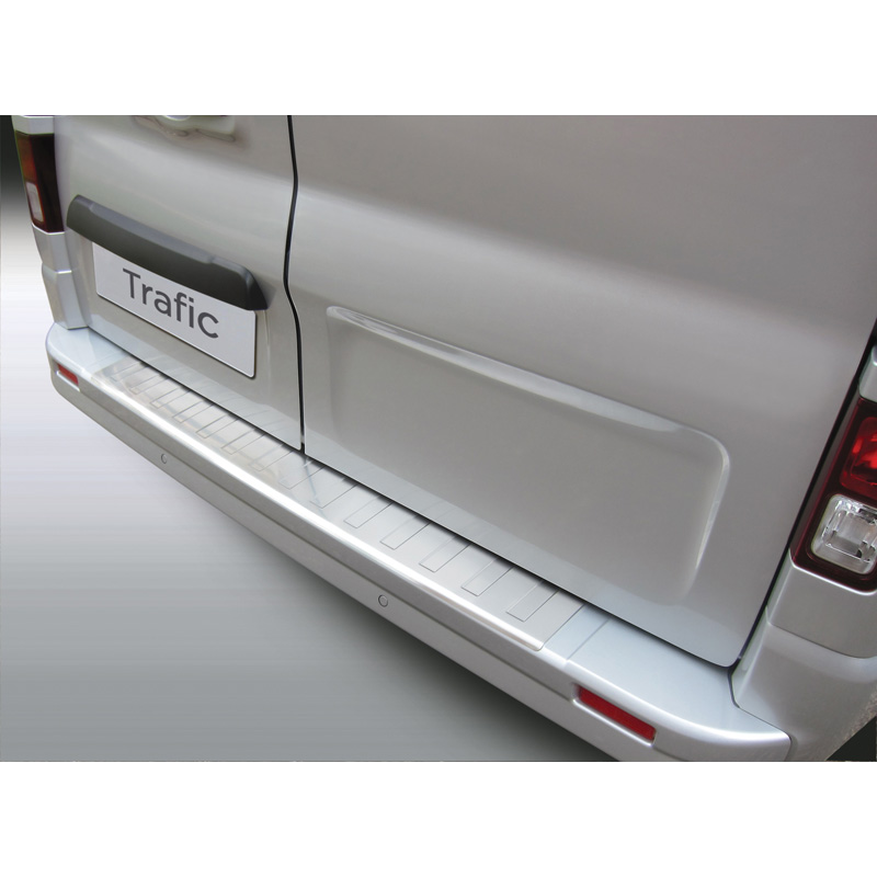 ABS Achterbumper beschermlijst  Opel Vivaro 2014-2019 / Renault Trafic 2014- / Nissan NV300 2016- / Nissan Primastar 2022- / Fiat Talento 2016- Zilver 'Ribbed'