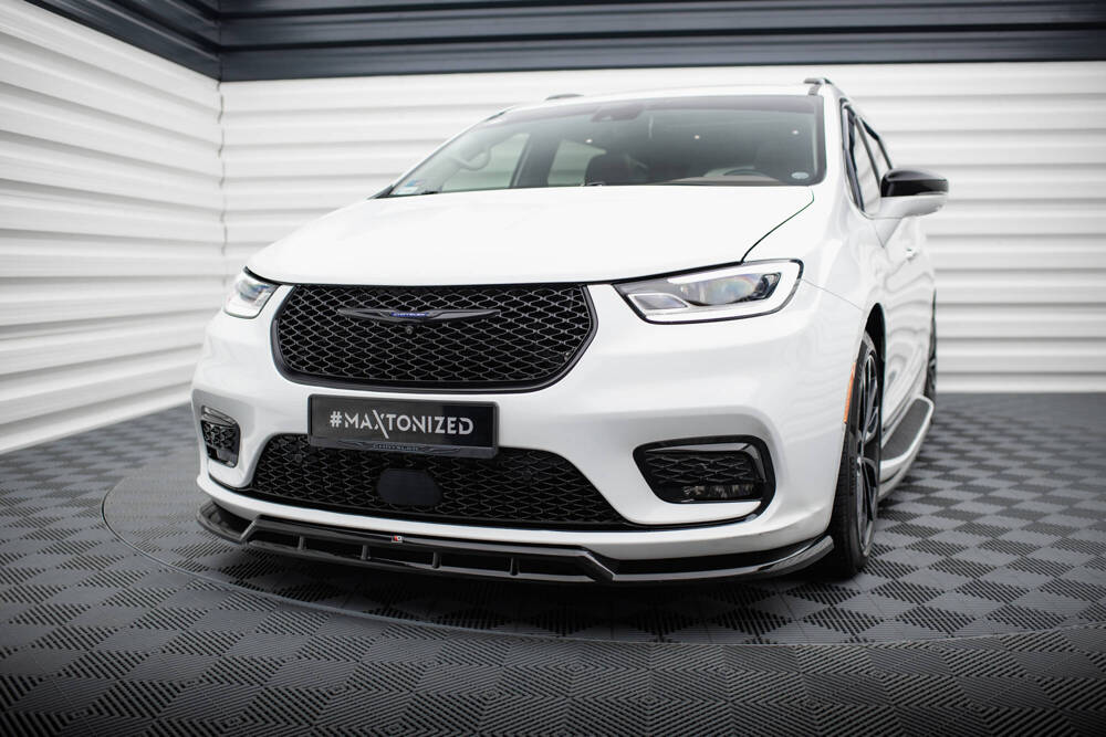 Voorspoiler Chrysler Pacifica FL Maxton Glans Zwart