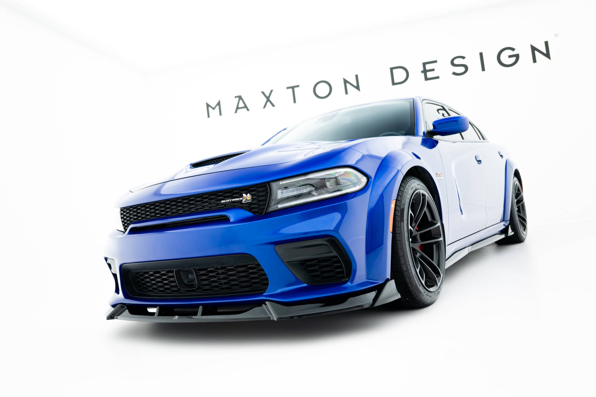 Street Pro Voorspoiler Dodge Charger RT Scat Pack Widebody MK3 Facelift Maxton Glanzend zwart