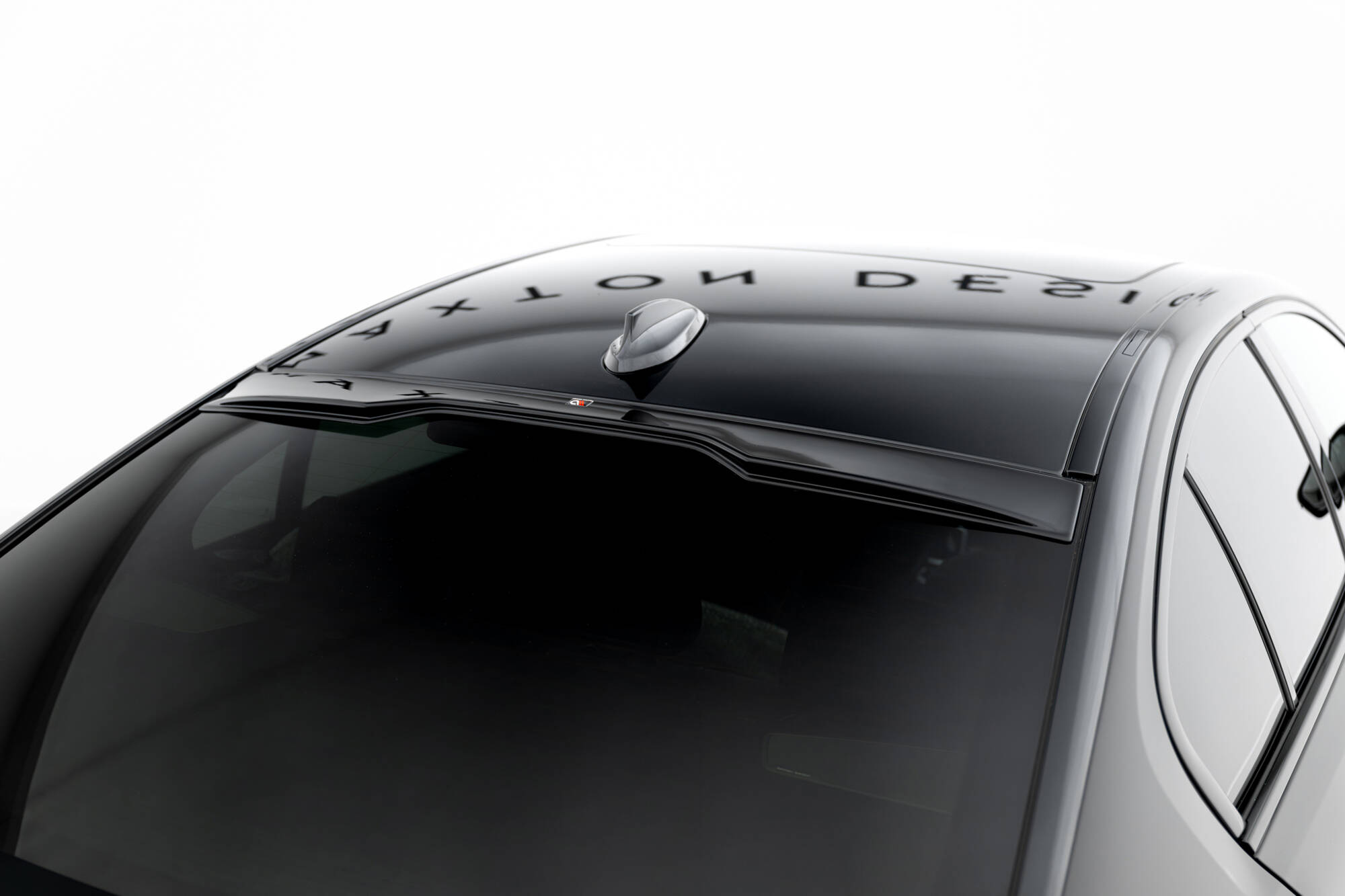 Raam Spoiler BMW M550i / 5 M-Pack Sedan G30 Maxton Glanzend zwart