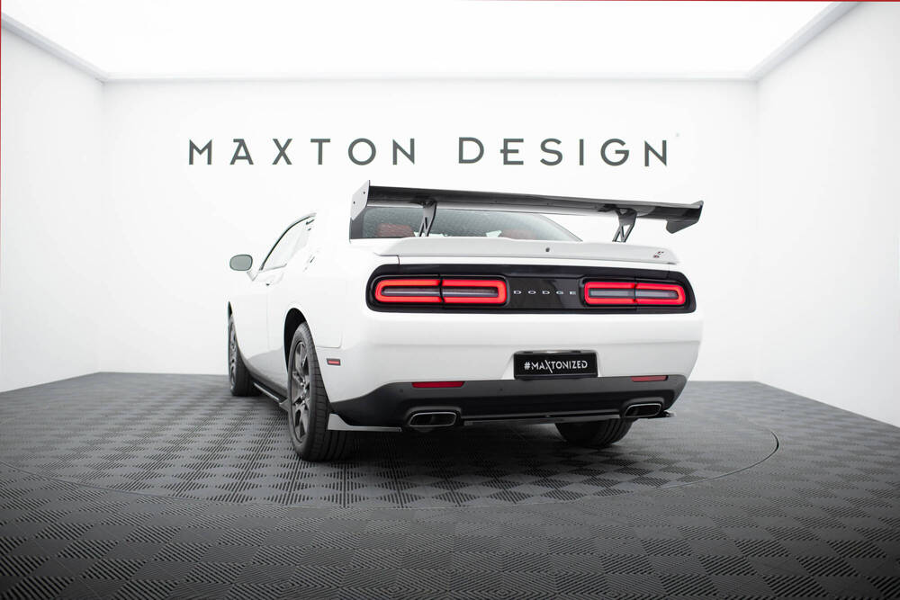 Carbon Spoiler Dodge Challenger MK3