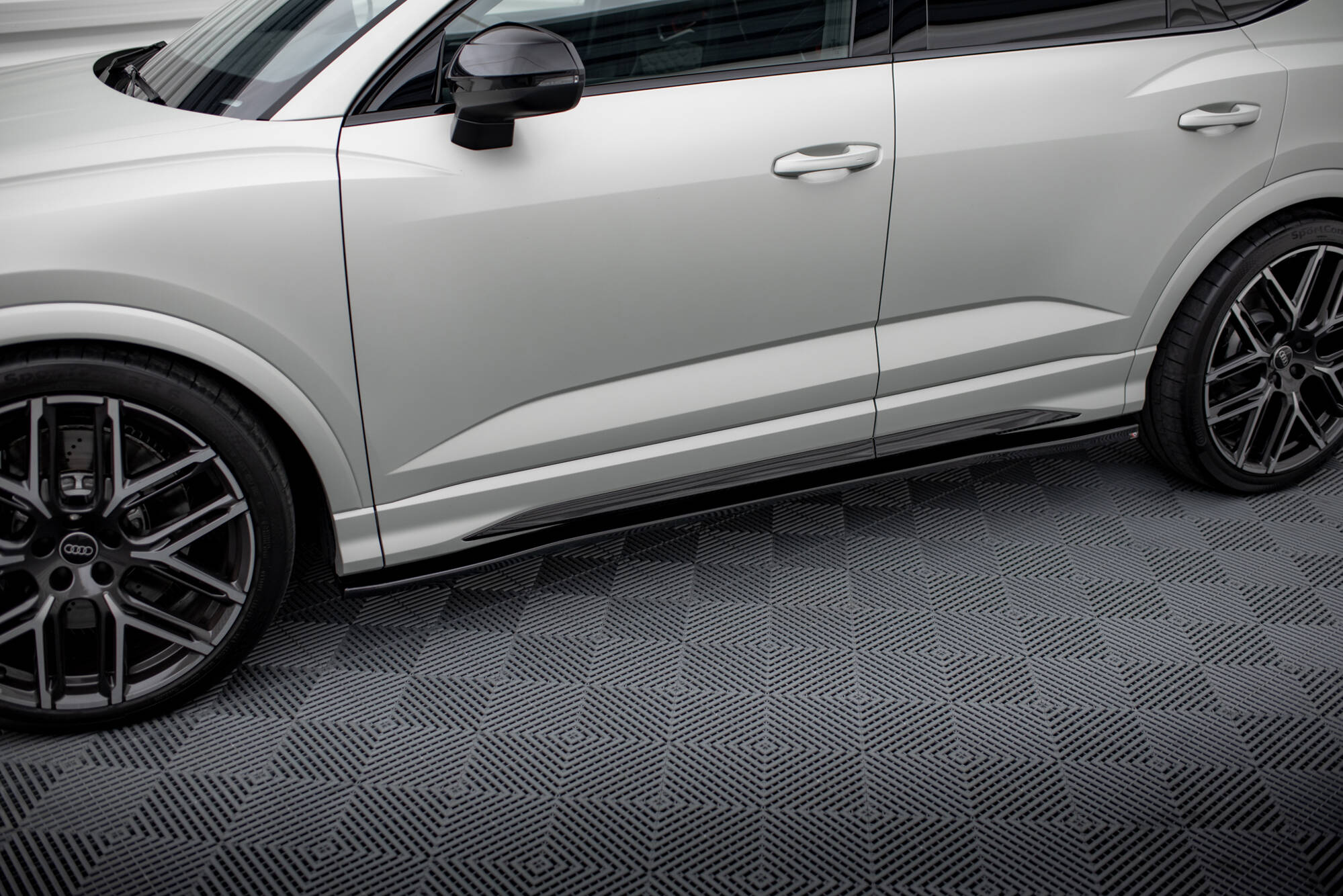 Bodykit Audi RSQ3 F3